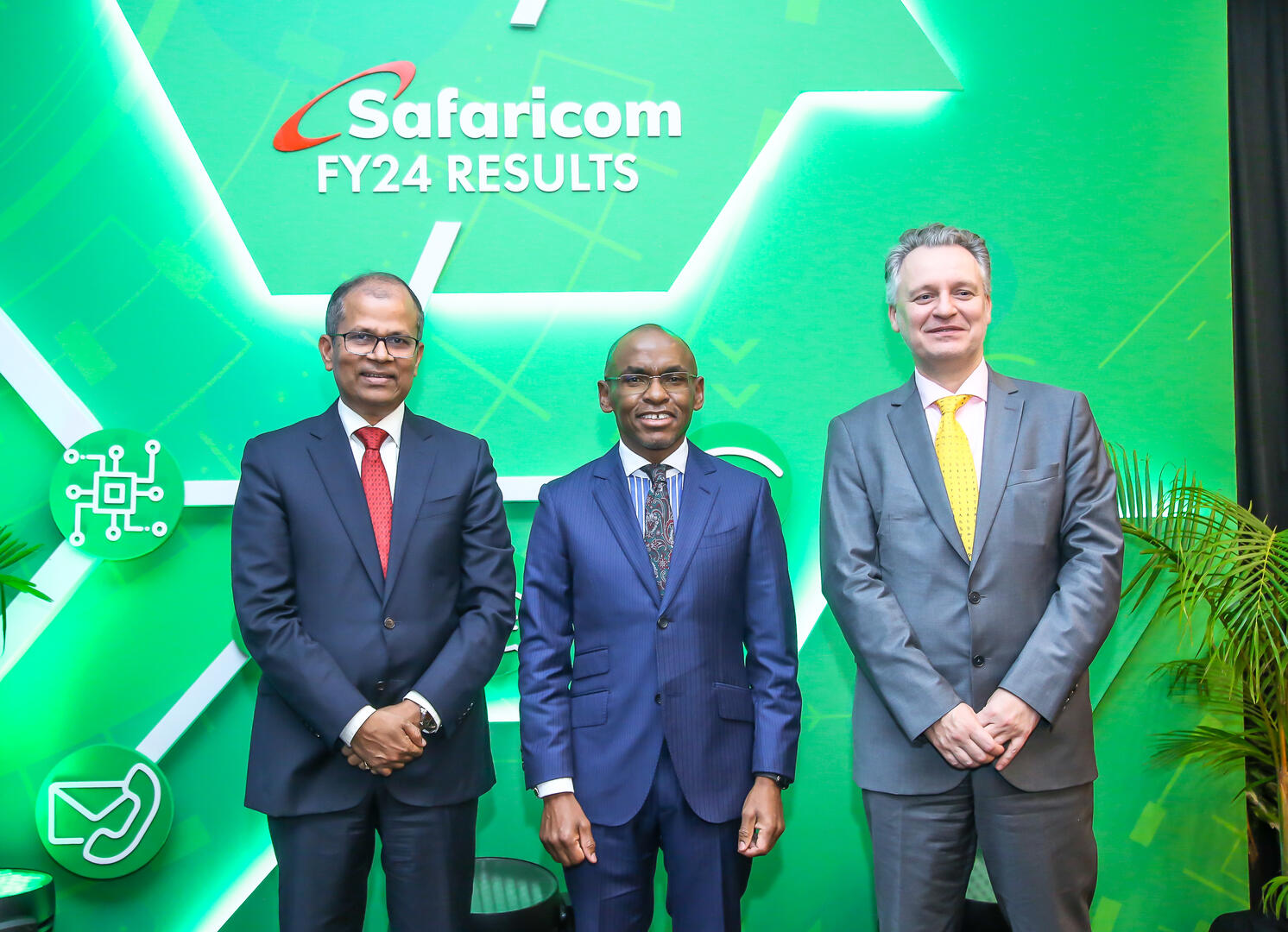 Safaricom earnings hit Kes140billion, becoming the first company in the region to hit past the billion-dollar mark
