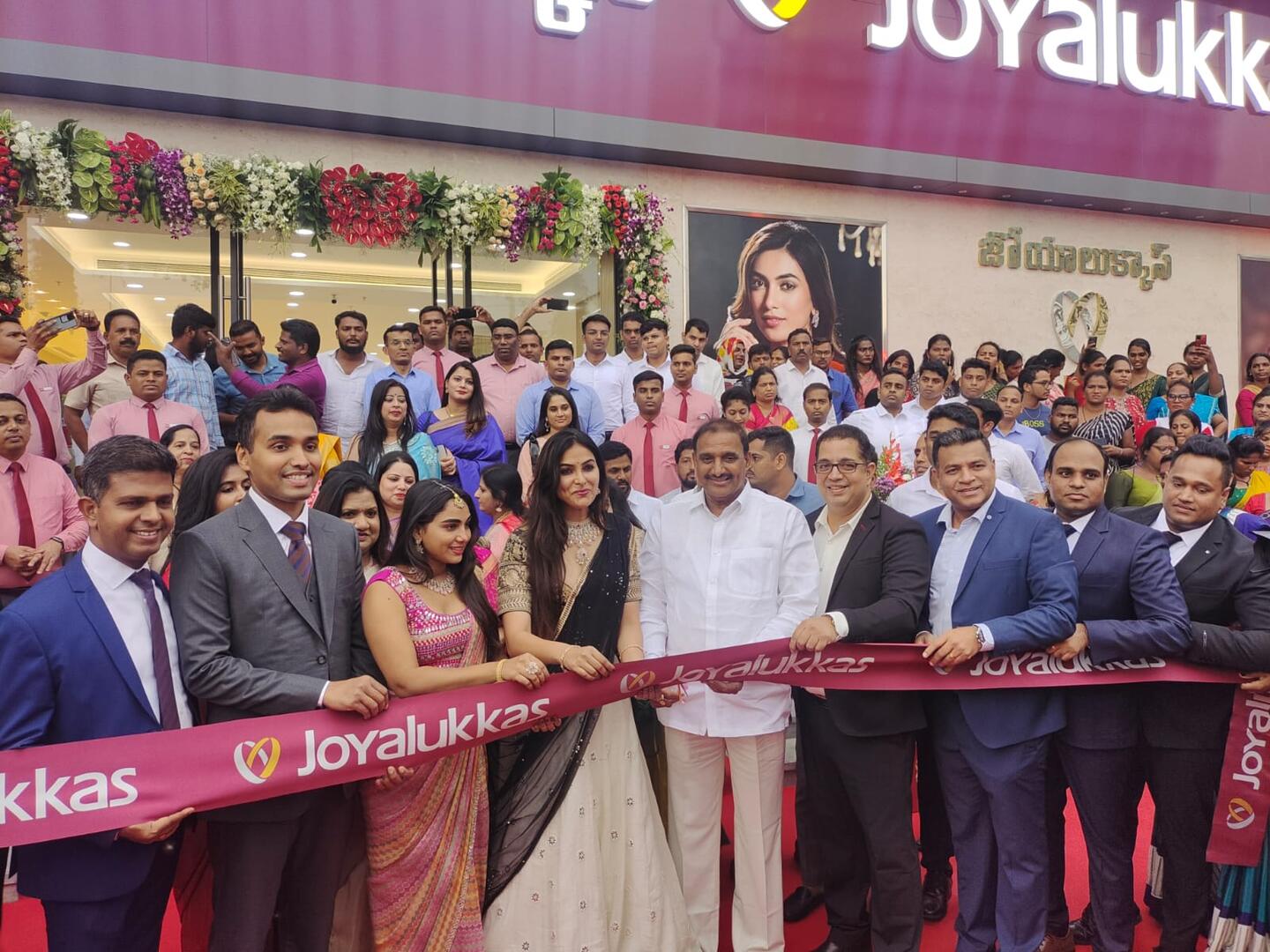 Joyalukkas Unveils Second Kondapur Showroom with Grand Opening on 13th June.