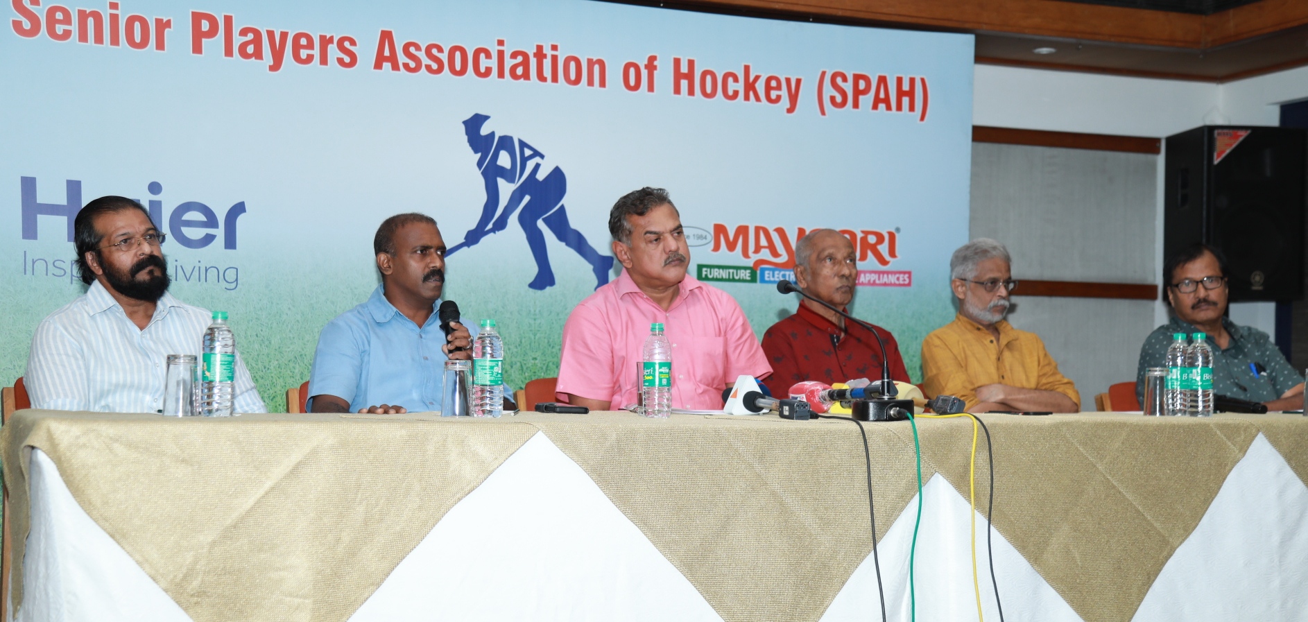 Senior Hockey Players' forms Association; International players from Kerala to be honoured