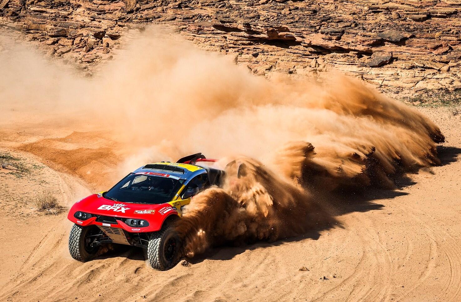 Loeb fights back to boost BRX Dakar victory hopes    Brilliant drive sees Bahrain Raid Xtreme star rise to third in  Prodrive Hunter after gripping stage battle with Peterhansel