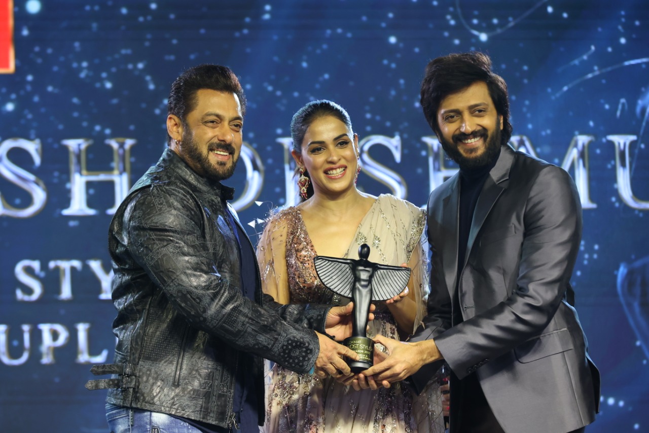 Lokmat Most Stylish Awards Winners : From Abhishek Bachchan, Shraddha Kapoor, Ananya Panday to Genelia & Riteish Deshmukh