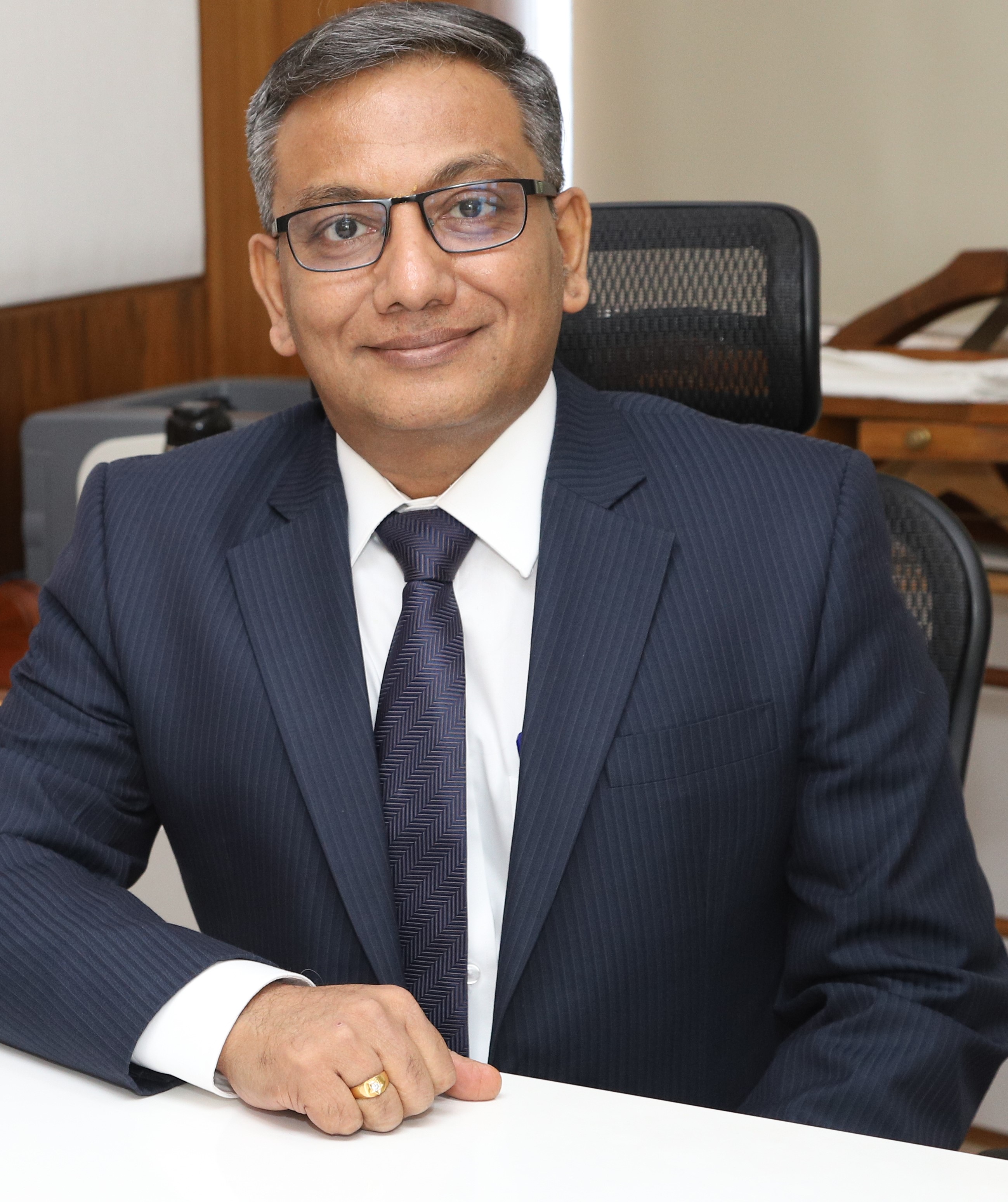 Mr. Sundararaman Ramamurthy takes charge as MD & CEO of BSE