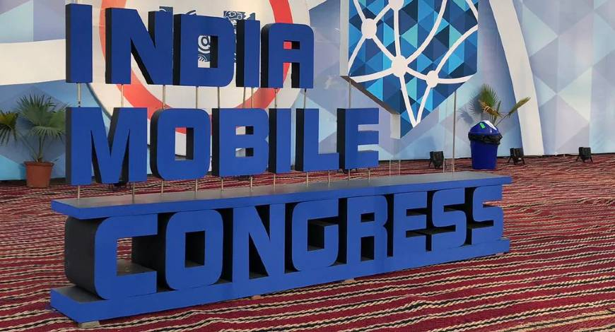 AtmaNirbhar 5G ecosystem, Bridging the Digital Divide, Encouraging Startups to lead innovation: Industry Leaders share the vision at India Mobile Congress 2021