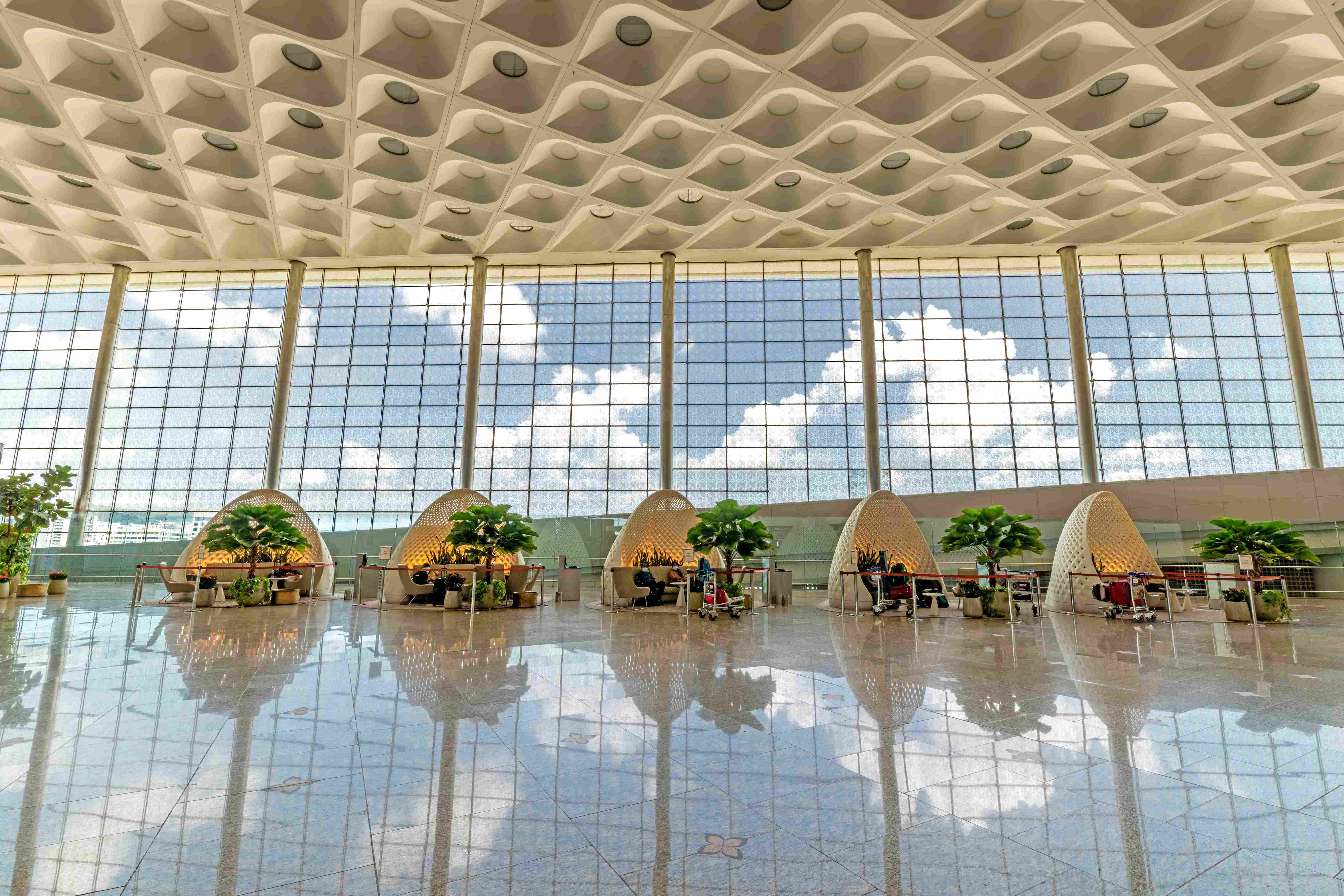 Mumbai’s CSMIA-Terminal 2 recertified as PLATINUM rated Green Existing Building Project by the Indian Green Building Council (IGBC)