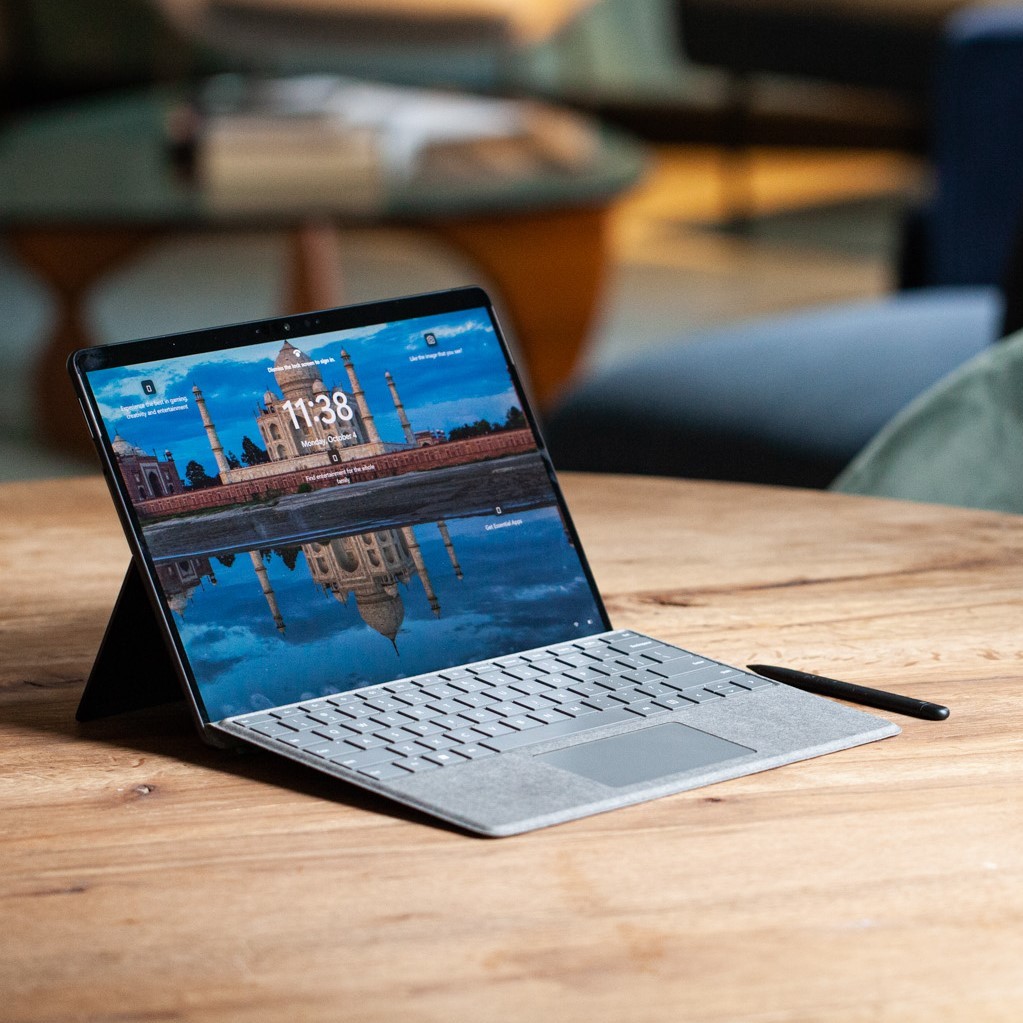 MeetSurface Pro8– the most powerful 2-in-1 Surface built for Windows 11